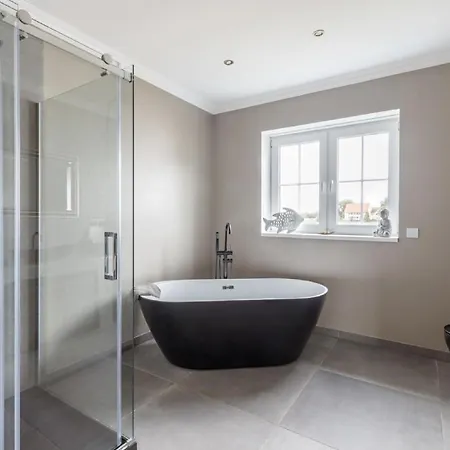 Newly Built Villa In A Classicistic Style Leggiuno